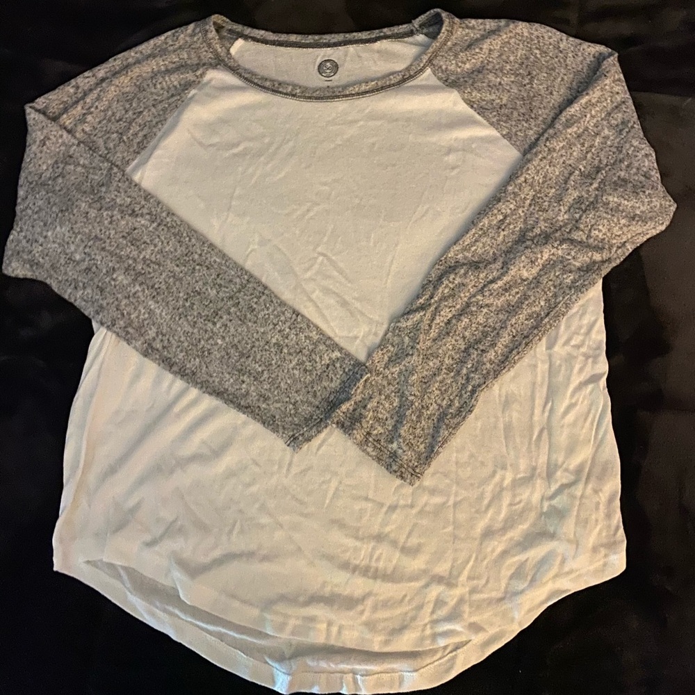 Relaxed long sleeve